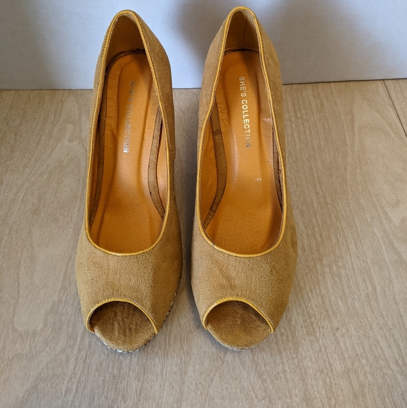 She's Collection Yellow Peep Toe Wedges 9 - Picture 3 of 12